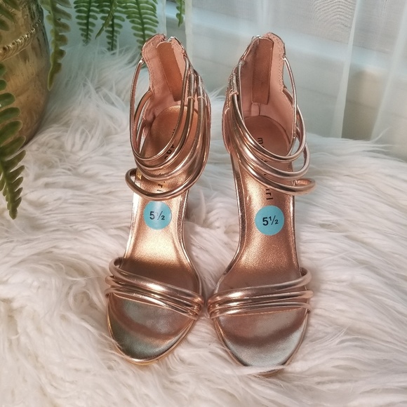 Madden Girl Rose Gold Heels - Picture 1 of 7